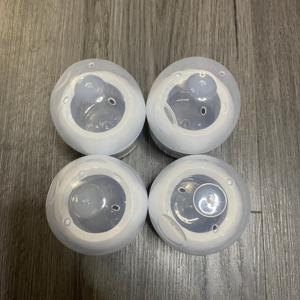 Lot of 4 Philips Avent Baby Bottles Set 2 Ounce - Picture 2 of 2